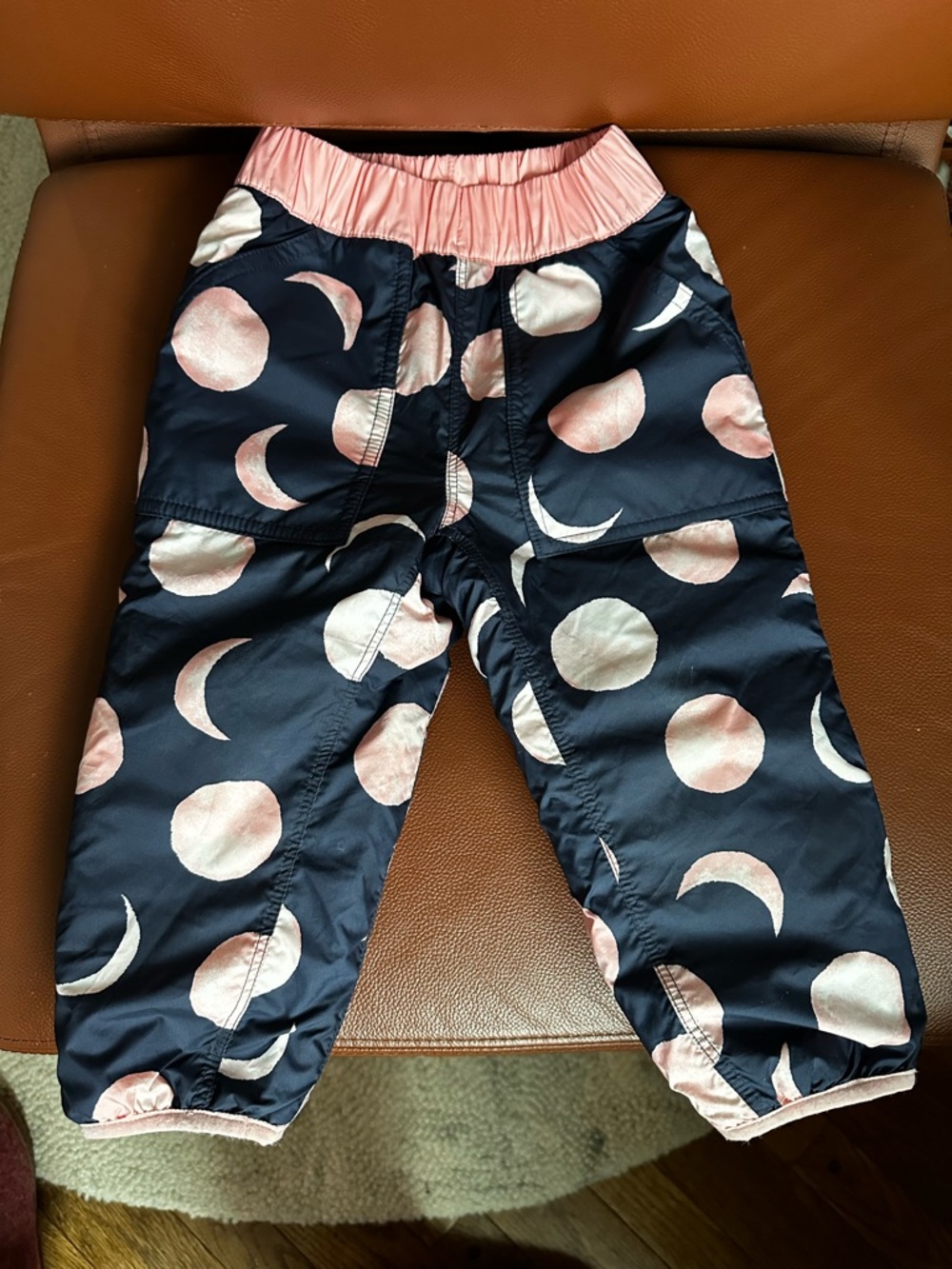 [Patagonia] Moon-Print Navy and Pink cozy Pants